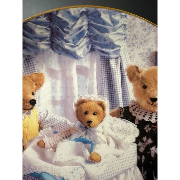 1992 Hamilton Bialosky Family Addition 8.25" Collector Plate - Picture 3 of 8